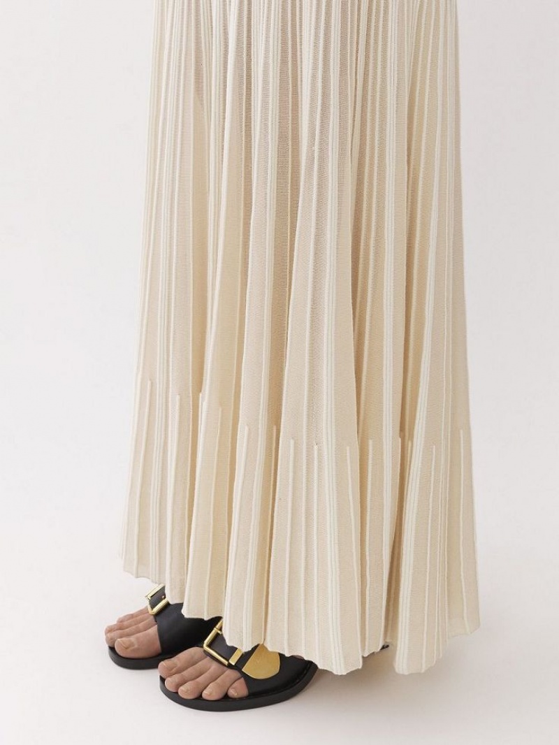 Dzianina Chloe Flared Maxi Białe | CHE-SR13940