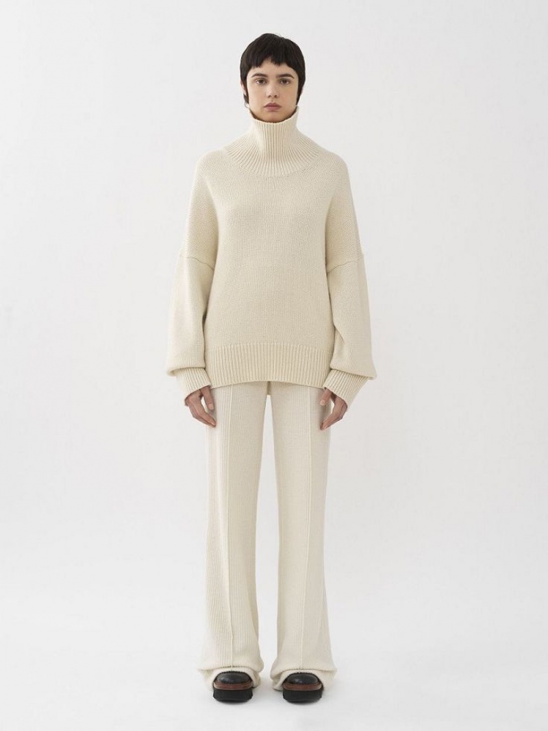 Dzianina Chloe Oversized High-neck Białe | CHE-SR13927
