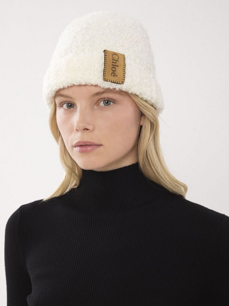 Kapelusz Chloe Curly Knit Beanie Beżowe | CHE-SR14475