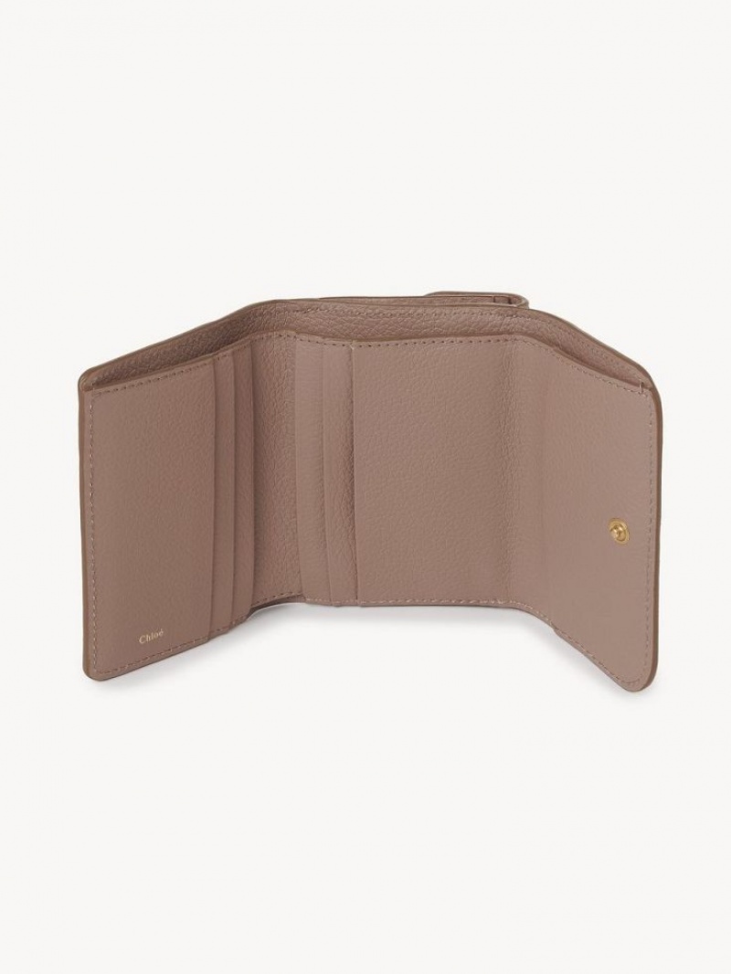 Małe Portfele Chloe Marcie Small Tri-fold Brązowe | CHE-SR14296
